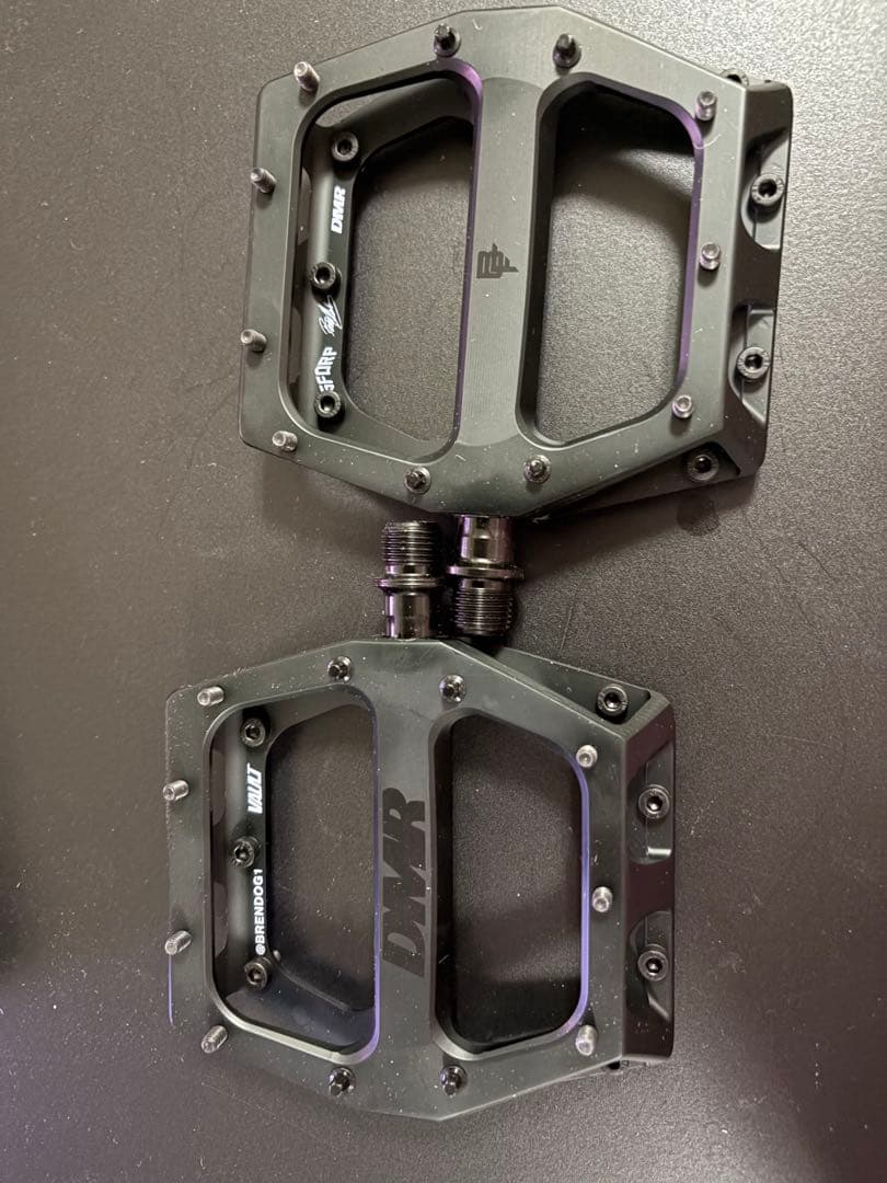 DMR ディーエムアール　Brendog Vault V2 MTB ペダル