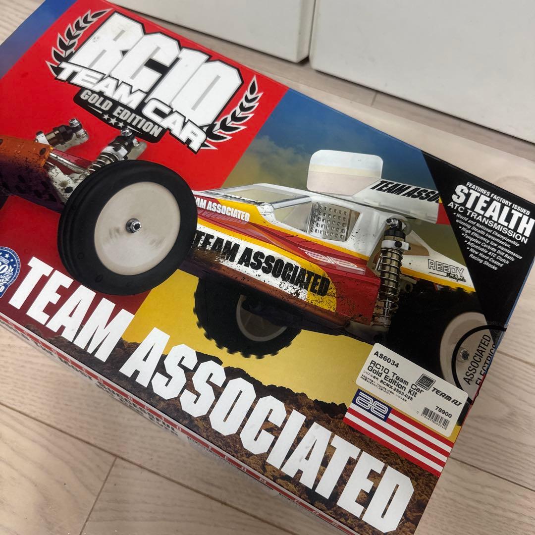 アソシ Associated RC10 team car