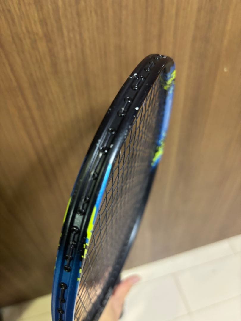 美品 YONEX NANOFLARE 700 5U G5バドミントンラケット