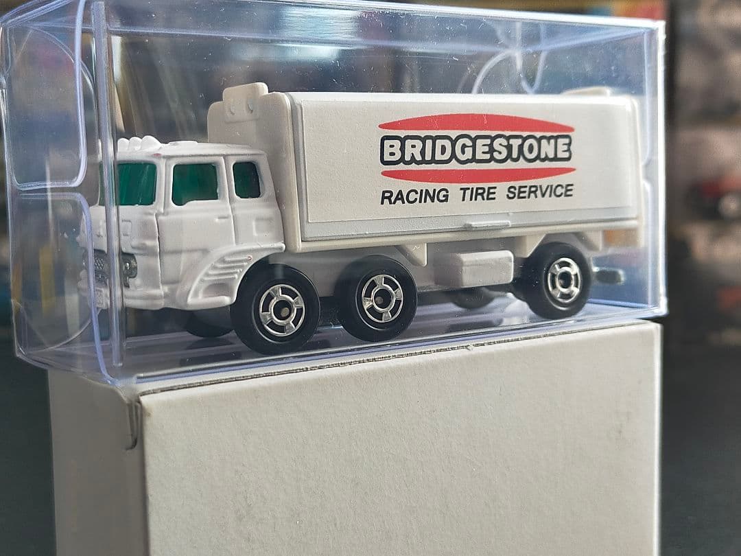 レース 関係者 配布品 黒箱 トミカ ふそうウィングルーフ 日本製 ブリヂストン