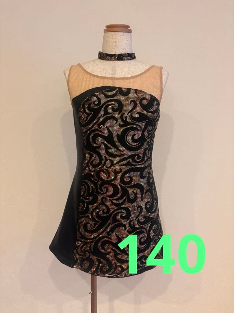 140ダンス衣装　黒×ゴールド　ワンピース