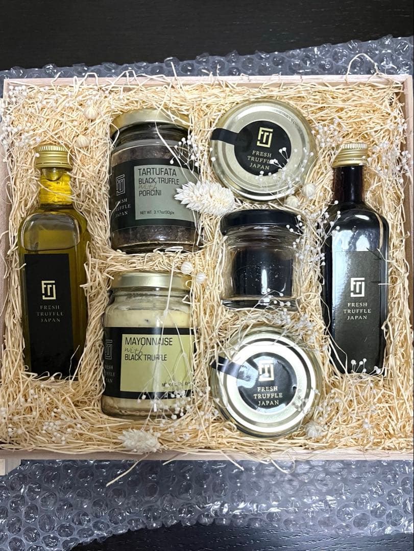 値下げ！　フレッシュトリュフジャパン　7点セット　白　黒トリュフ　調味料