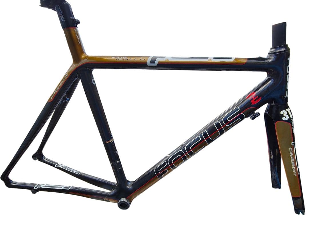 focus izalco extreme 2009モデル カーボンフレーム