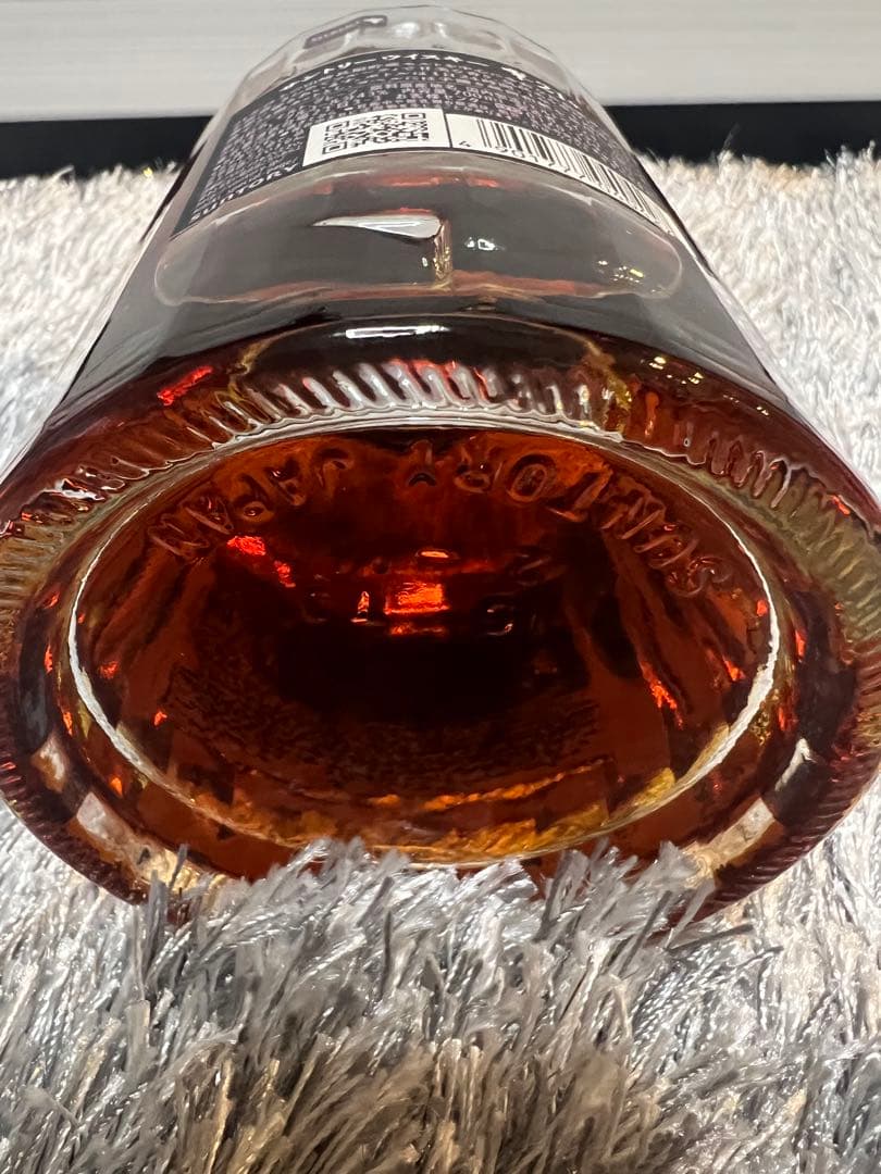 新品　Hibiki 21 Years Old Suntory Whisky