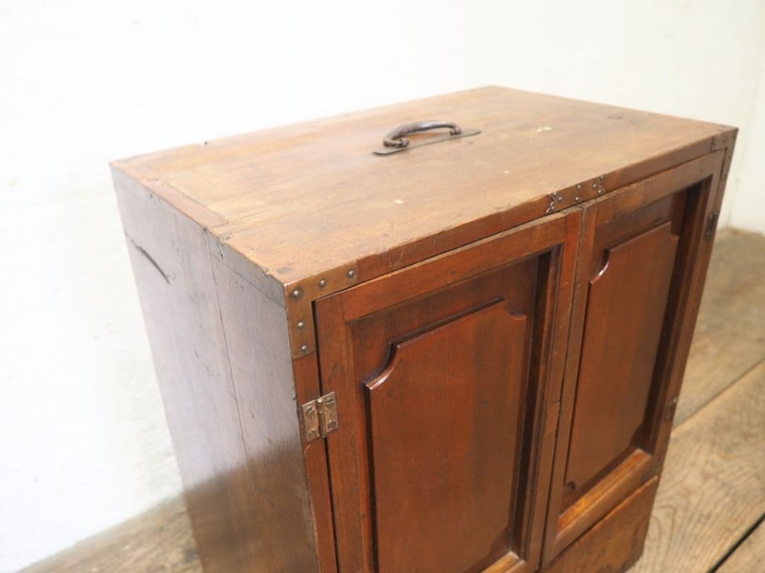 1209 アンティーク　収納棚　飾り棚　箪笥　引き出し　ケース　レトロ　骨董