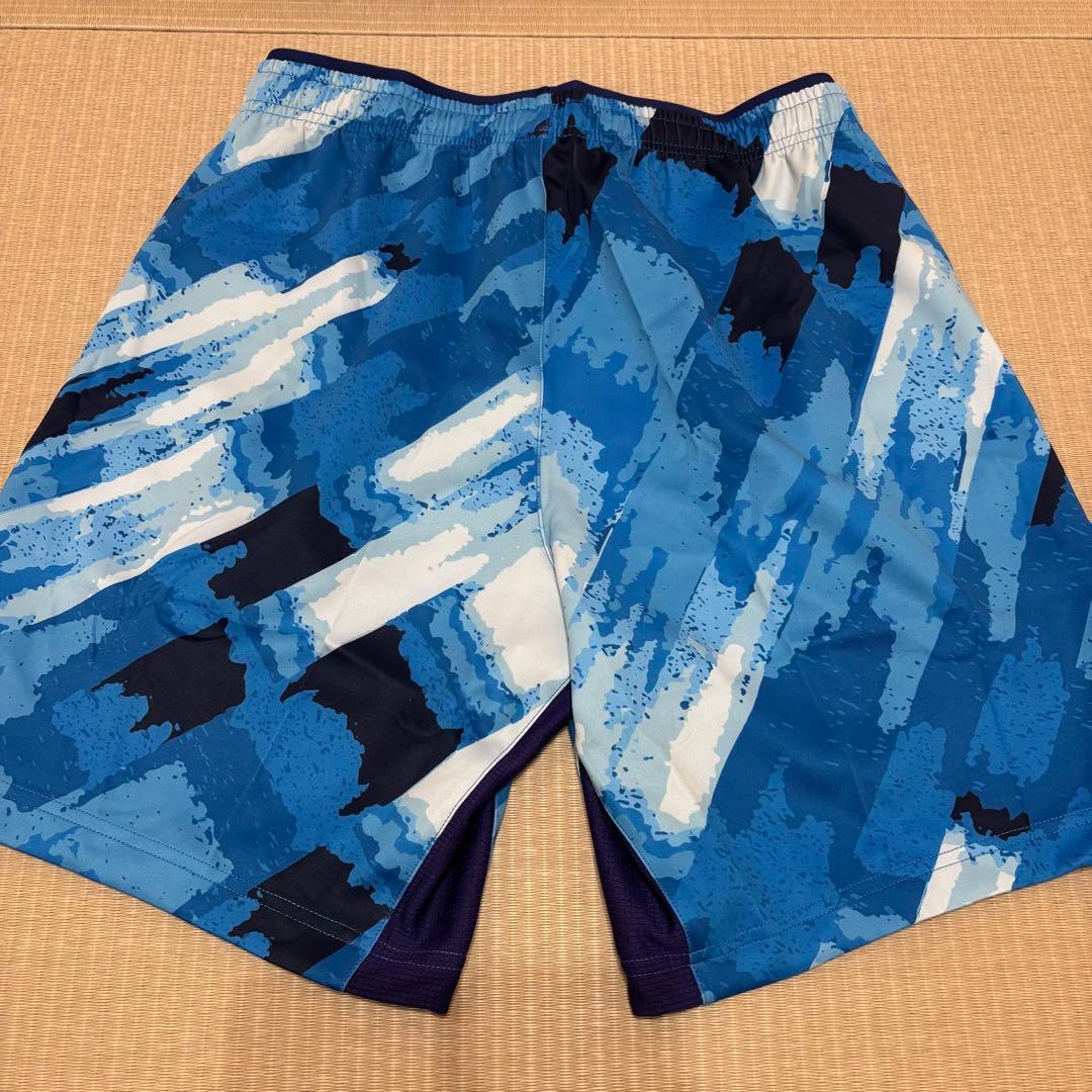 【極美品】ハーフパンツ　Lサイズ　ヨネックス　テニス　バドミントン 中国代表
