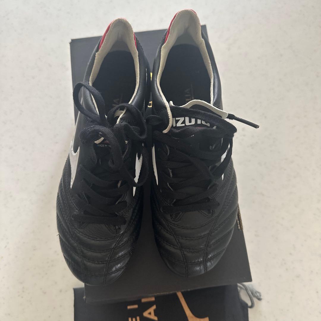 Mizuno Morelia NEO サッカーシューズ 黒
