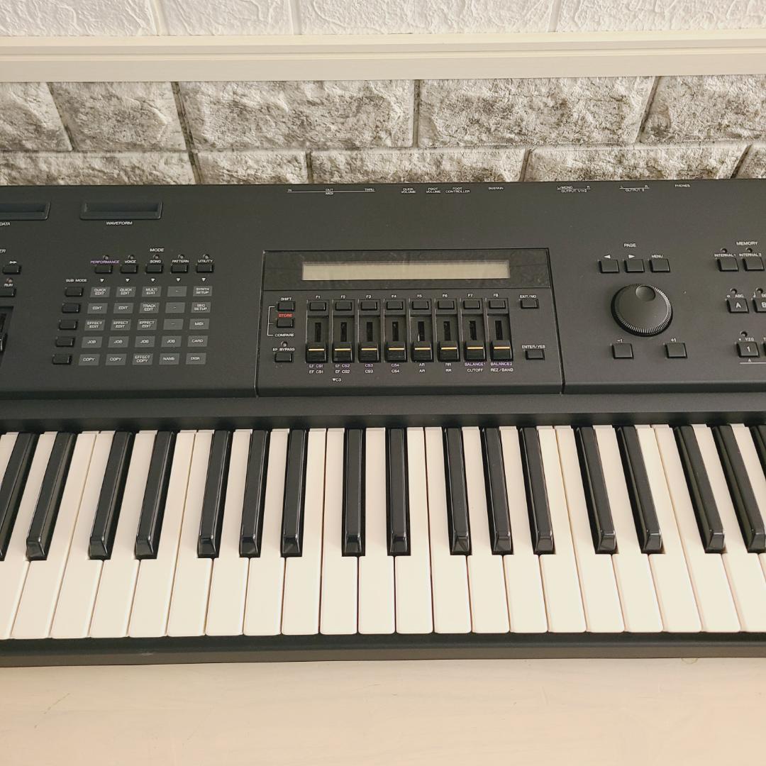 YAMAHA ヤマハ SY85 シンセサイザー 61鍵