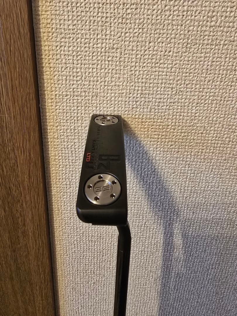 Scotty Cameron B3 トリプルブラック サンタフェ　34インチ