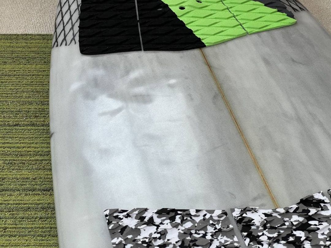 ショートボード 5’8” 1/2 23.4L 1DAシェイプス ラウンドテール