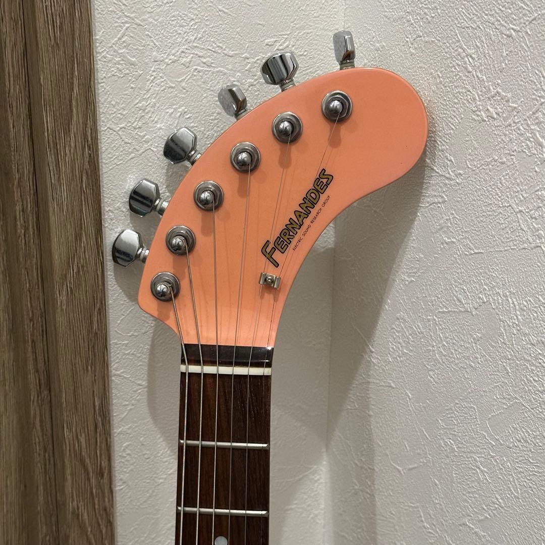 希少カラー！FERNANDES ピンク　エレキギター
