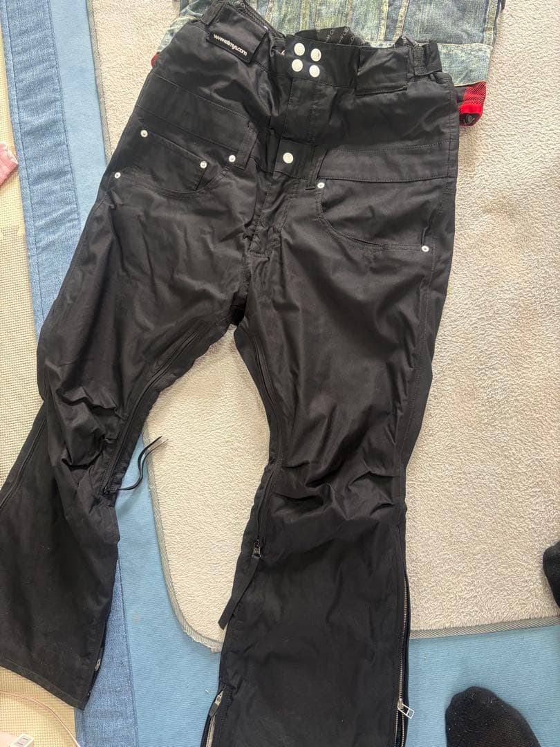 アトマイズ　ATMYS スノーボードウェア　デニム柄