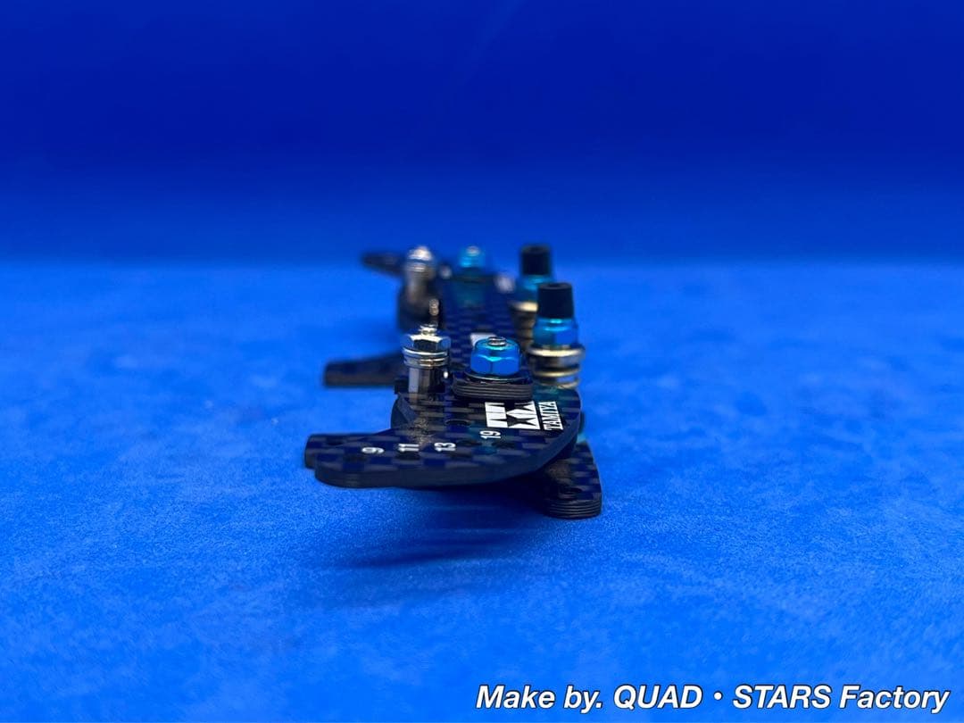 【ミニ四駆・MS用】2軸ATピボットバンパー　J-CUP2021／カーボン