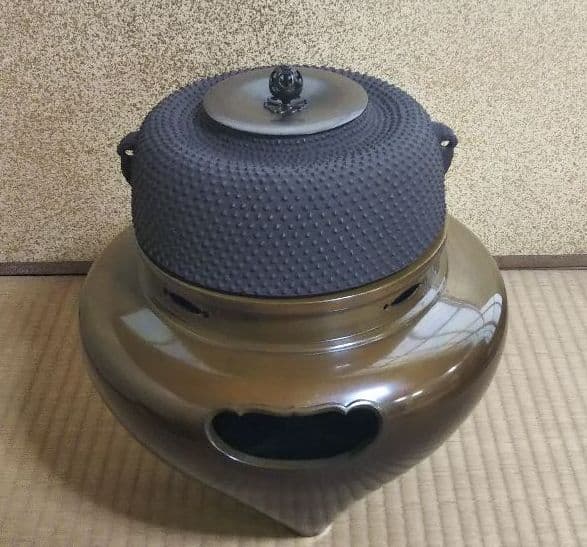 茶道具 鋳銅 琉球風炉 昇雲 霰田口釜 畠春斎 新品