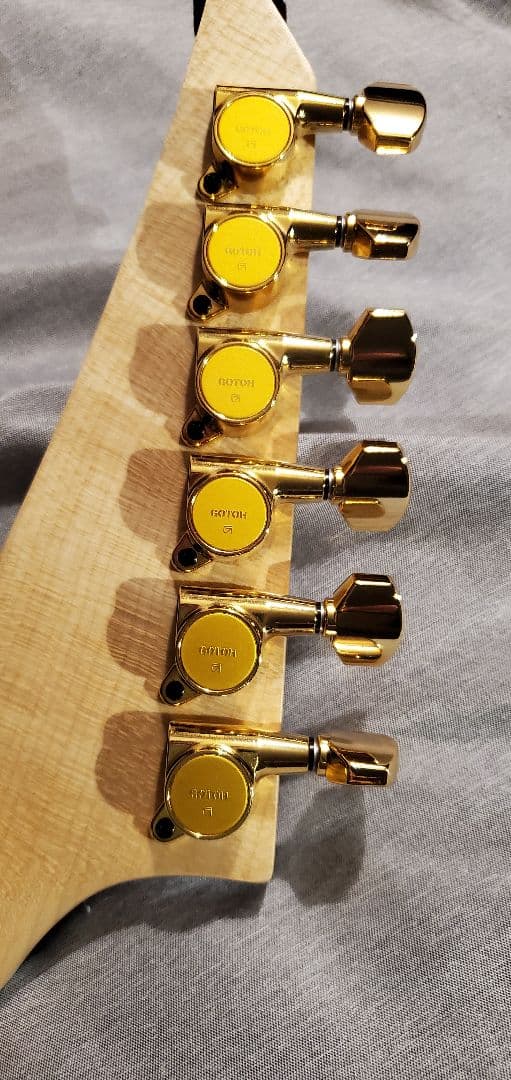 ギター JACKSON JS Series Dinky Arch Top JS22