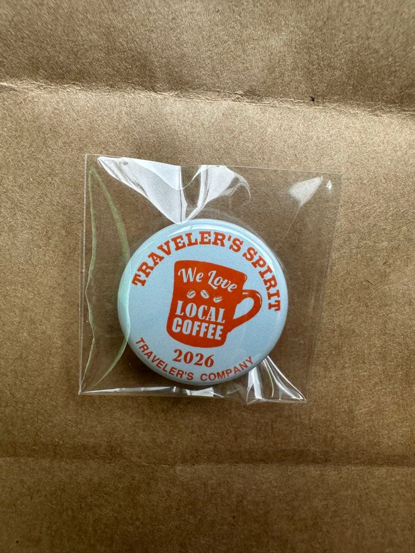 トラベラーズファクトリー　2026新春くじ缶バッジ、2個、入手困難、おまけ付き