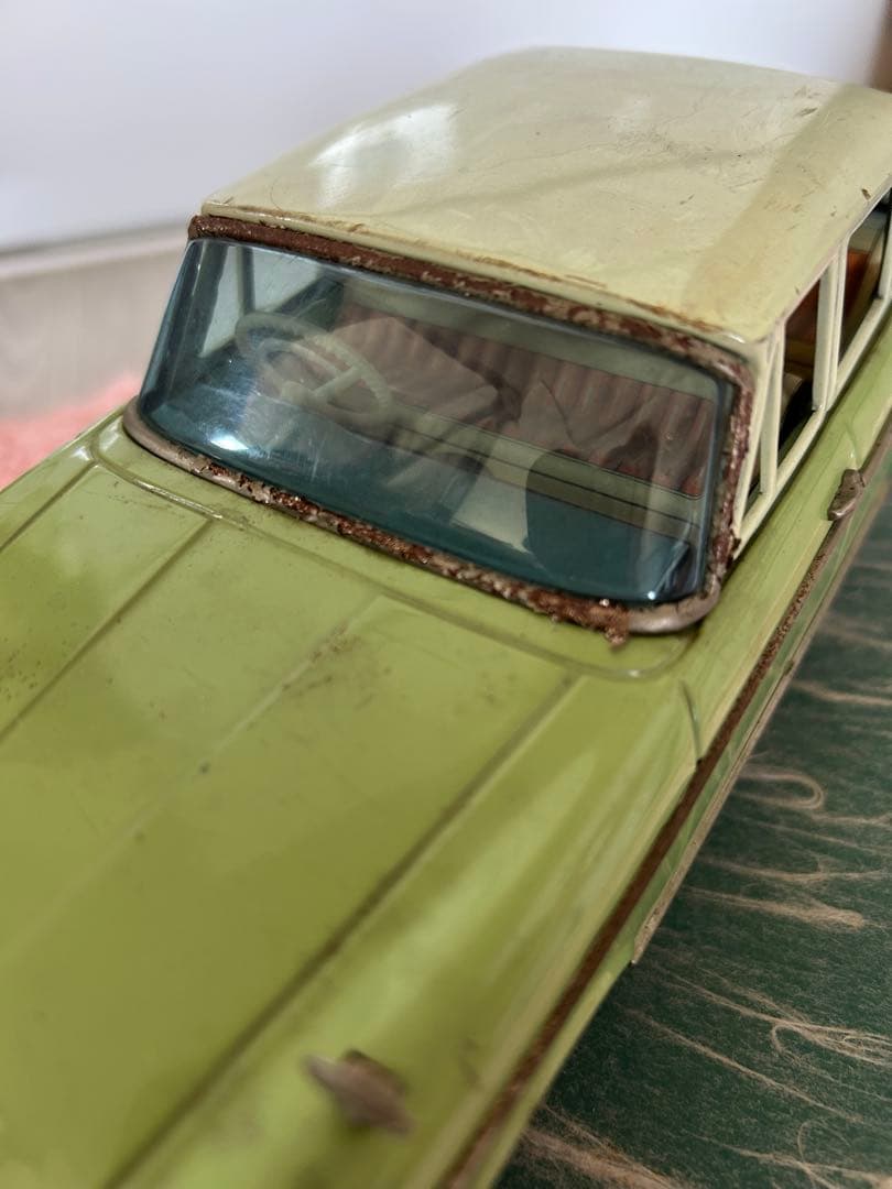 希少　いすゞ　ベレル　ブリキ　車