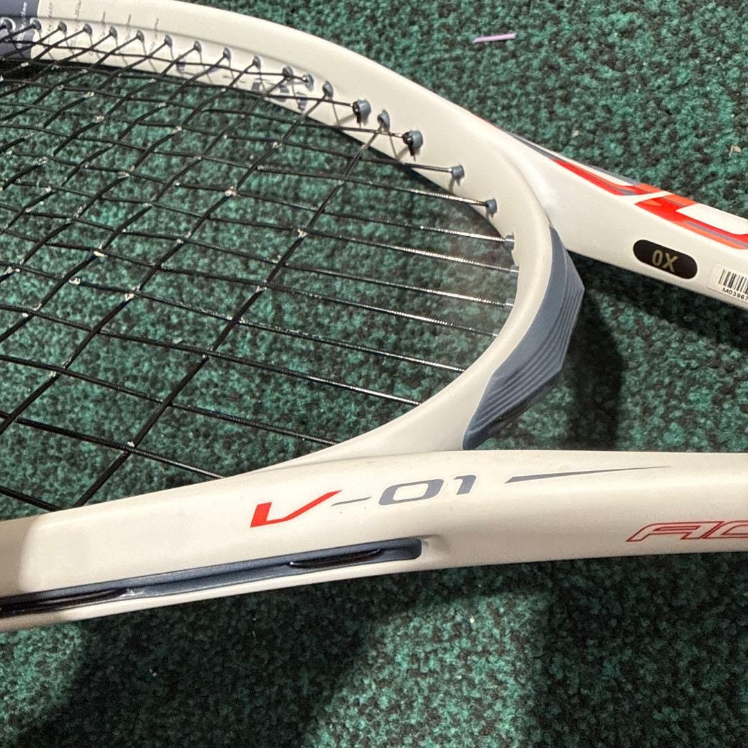 V-01 テニスラケット ホワイト/レッド