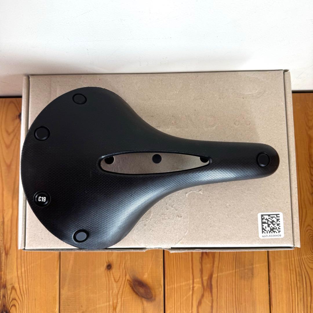 BROOKS カンビウム ALL WEATHER C19 CARVED日本正規品