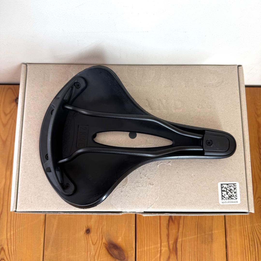 BROOKS カンビウム ALL WEATHER C19 CARVED日本正規品