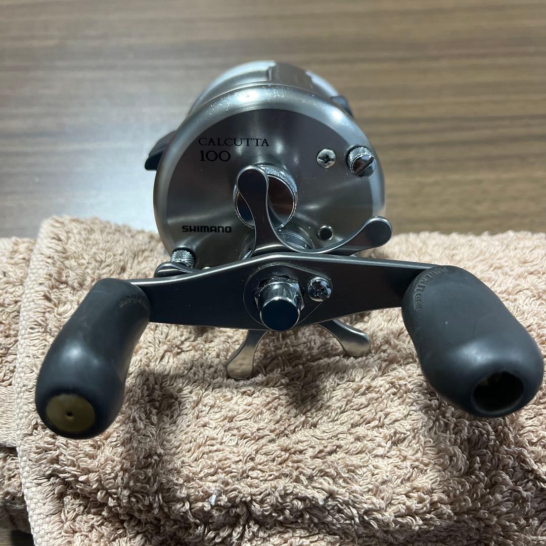 SHIMANO CALCUTTA 100 ベイトリール