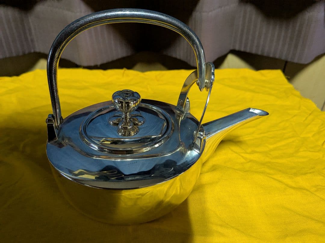 銀製工芸品、お屠蘇器、美品、重量228.81グラム5月10日限り値下げします