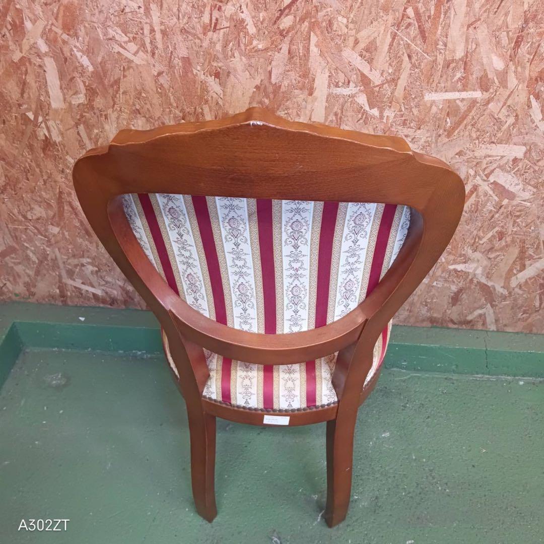 003送料設置無料　別荘保管品　英国猫足チェア　アンティーク風　おしゃれ