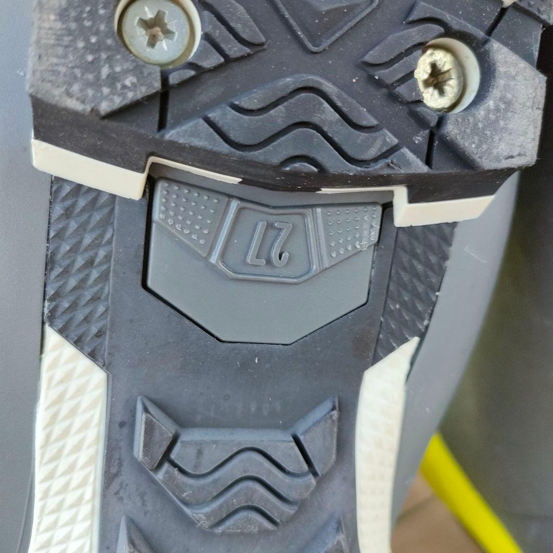 SALOMON QUEST PRO 130 サロモン クエスト 27.0 ブーツ