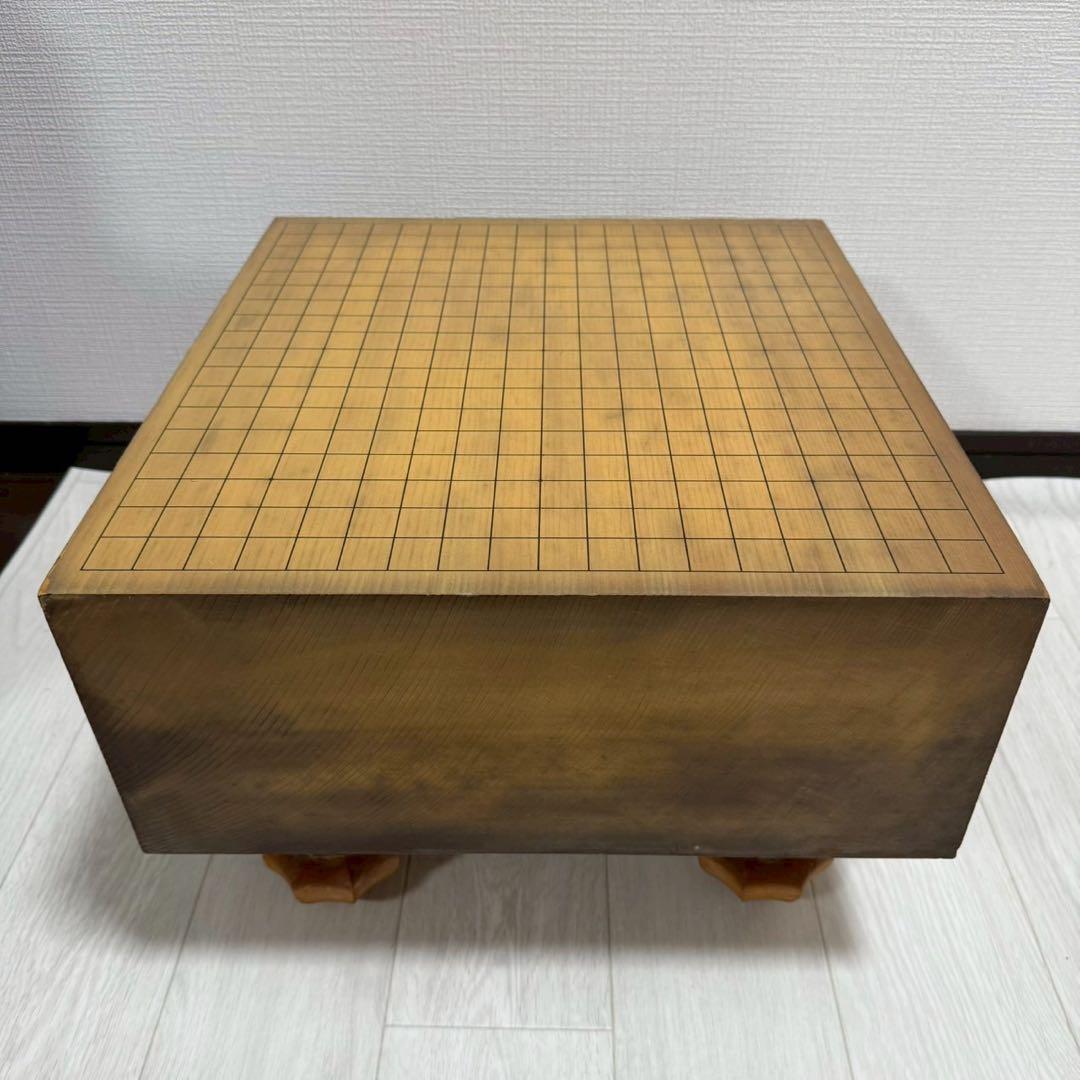 新榧 碁盤 脚付き 碁盤 厚み約5寸7分 45.5×42cm 高級囲碁盤 天然木