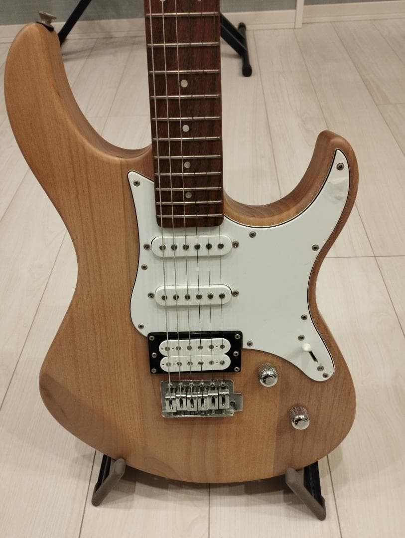 YAMAHA Pacifica112V YNS エレキギターPACIFICA
