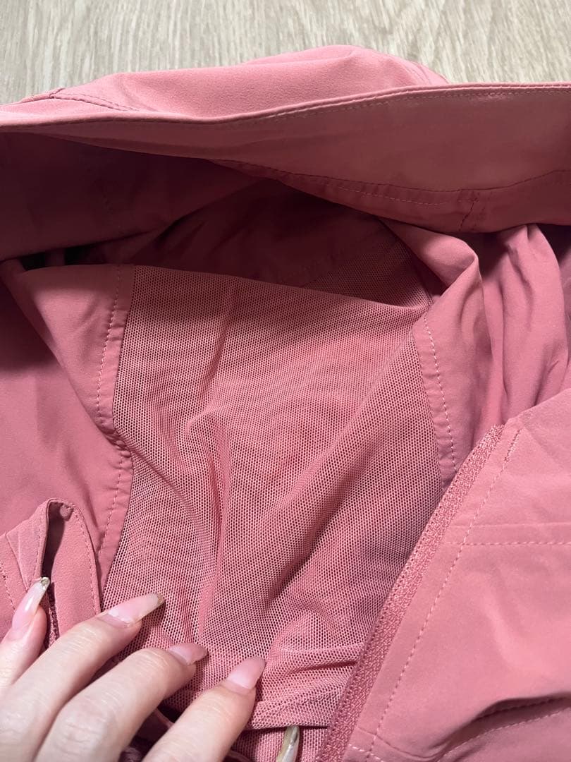 lululemon ジップパーカー ピンク　ピラティス　ヨガ　撥水アウター