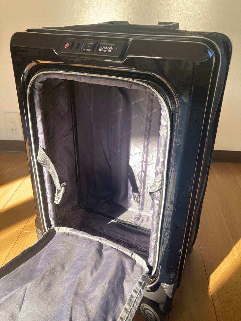 正規品　レジェンドウォーカー スーツケース 最大35L 機内持ち込み　ブラック