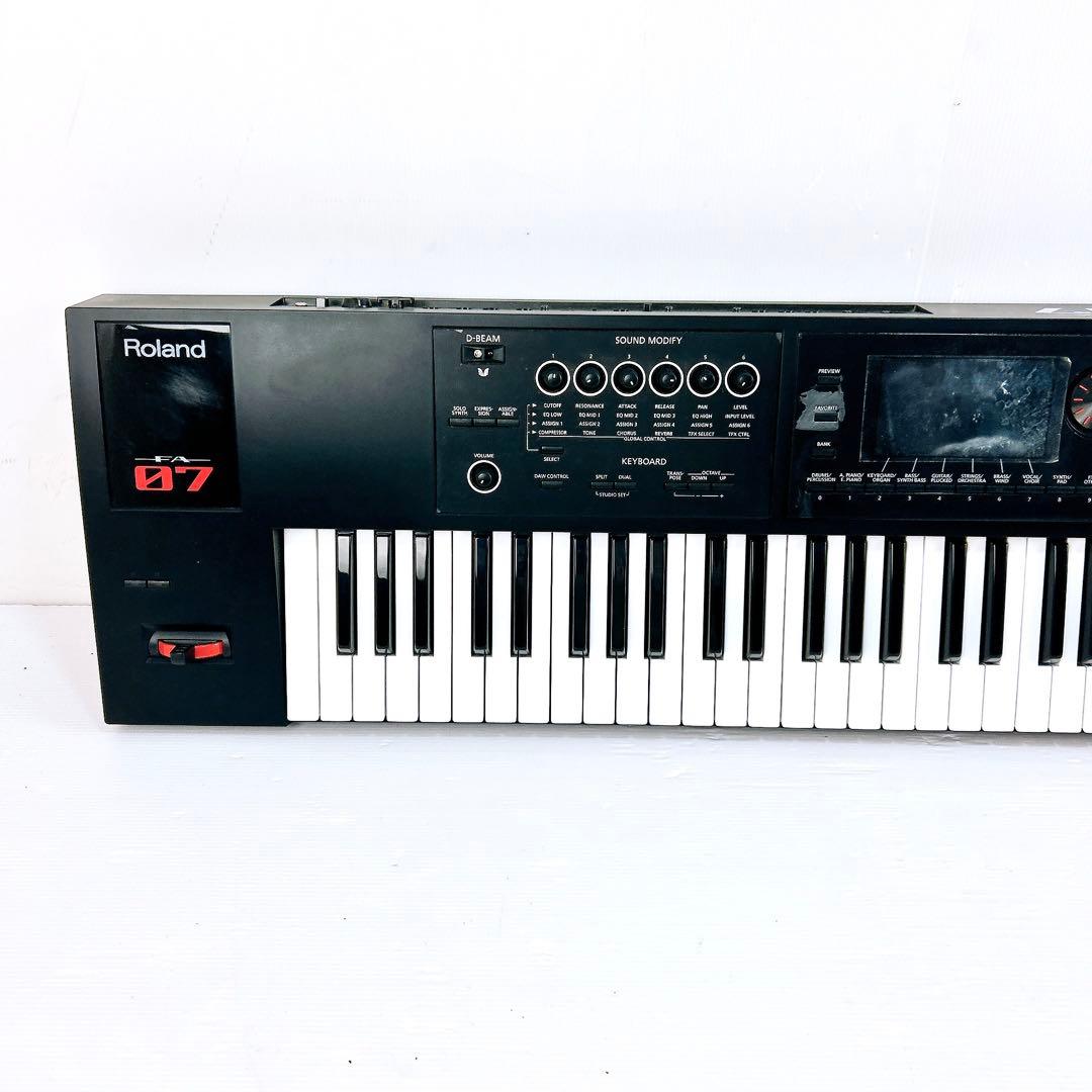 Roland ローランド　FA-07 76鍵 シンセサイザー　キーボード