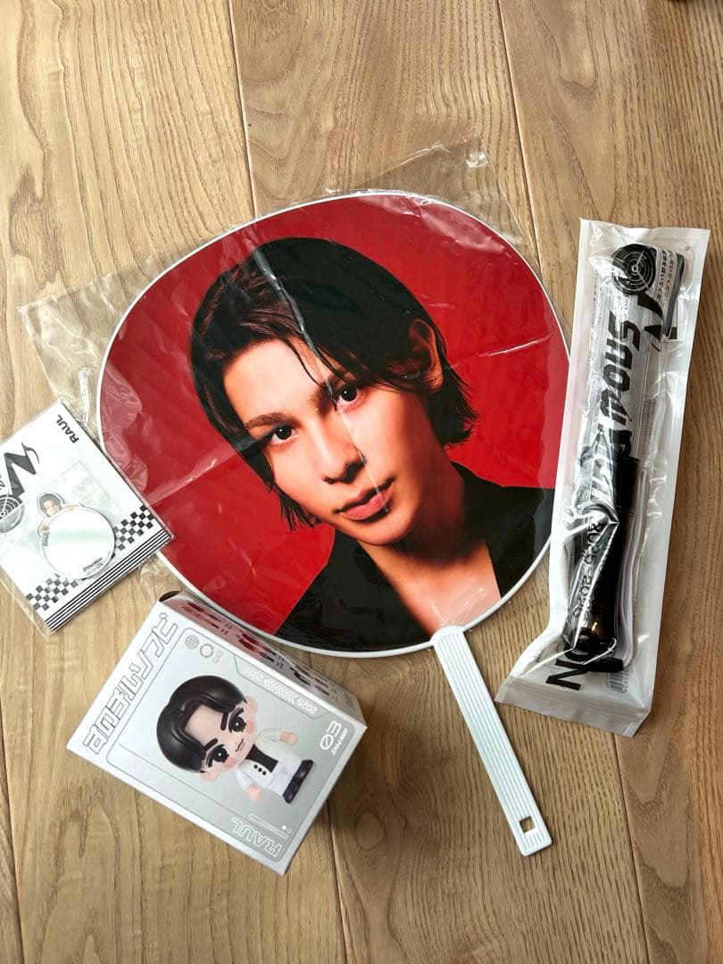 Man ON ツアーグッズ、ペンライト、ソフビラウール