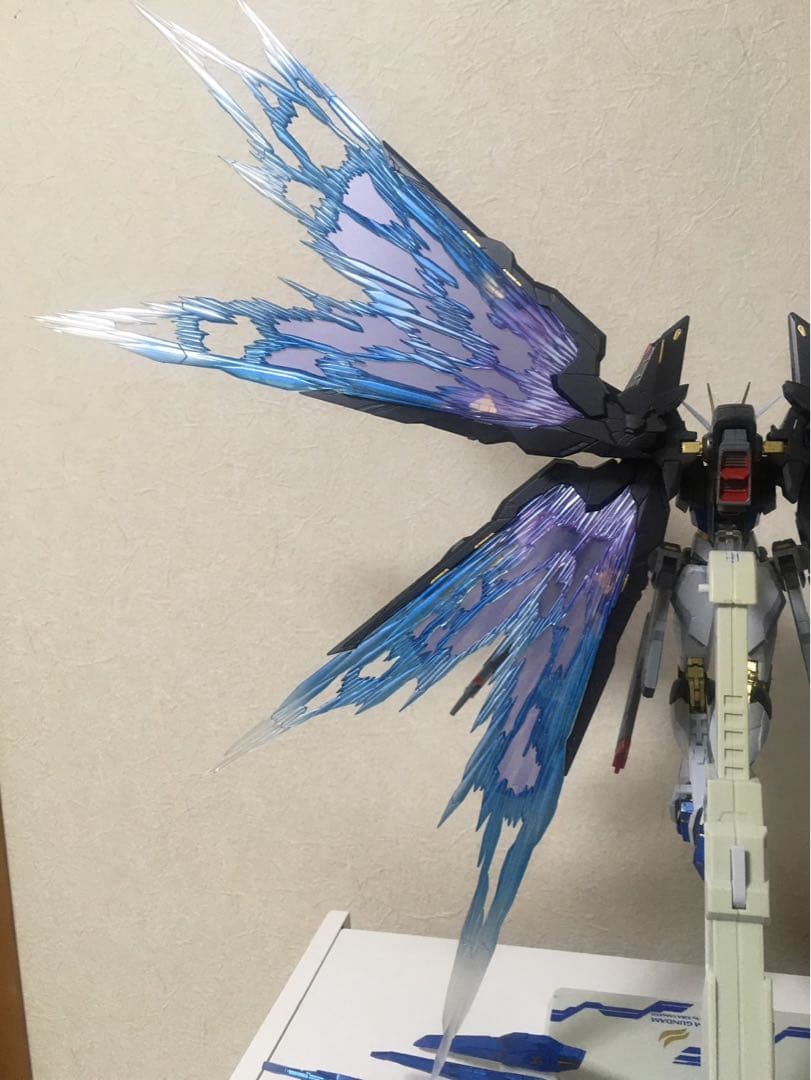 メタルビルド　ストライクフリーダムガンダム　光の翼