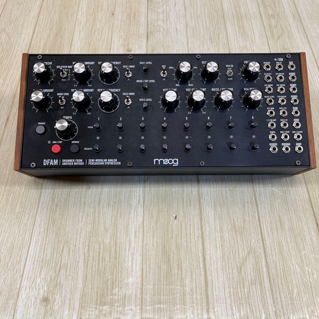 moog DFAM セミモジュラーシンセサイザー