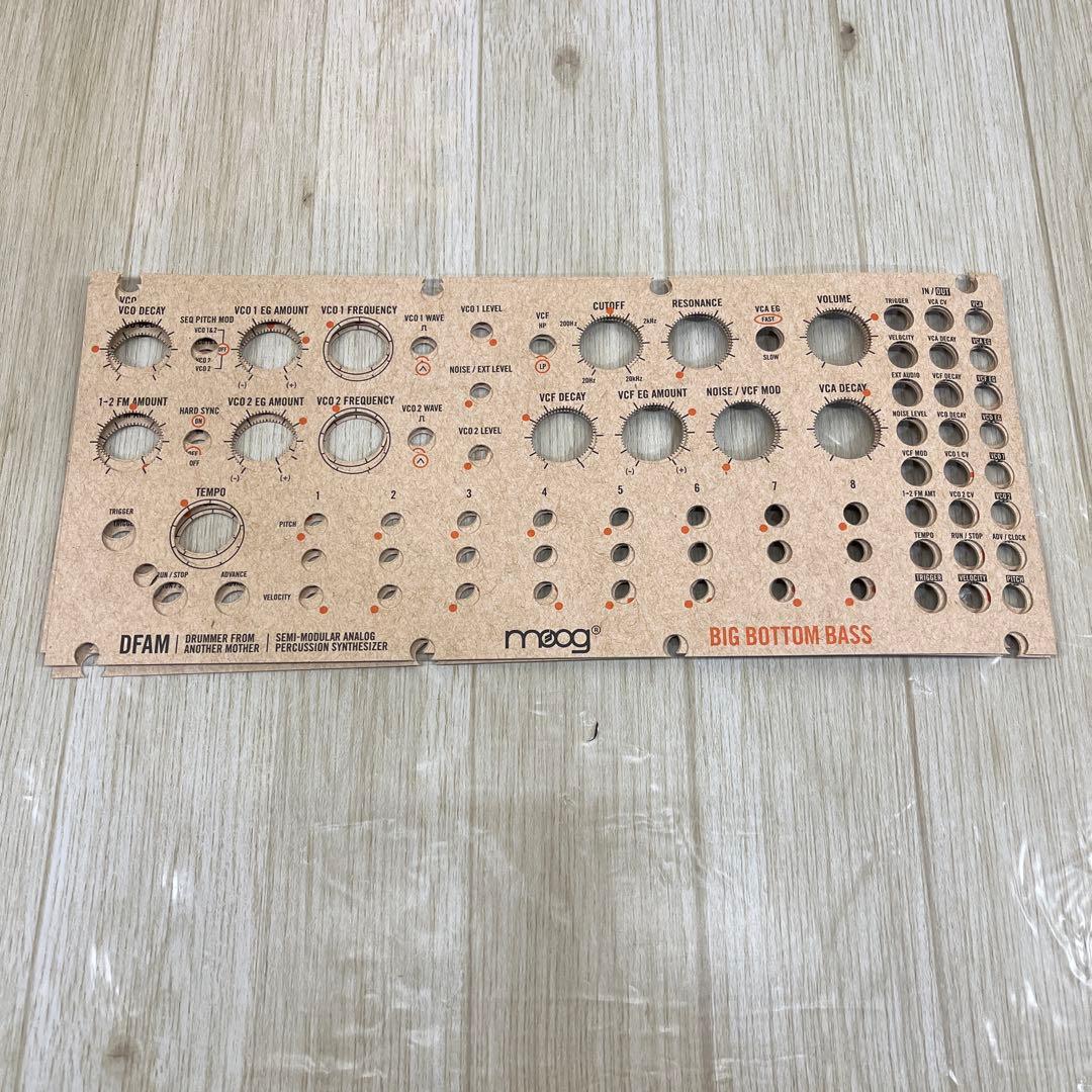 moog DFAM セミモジュラーシンセサイザー