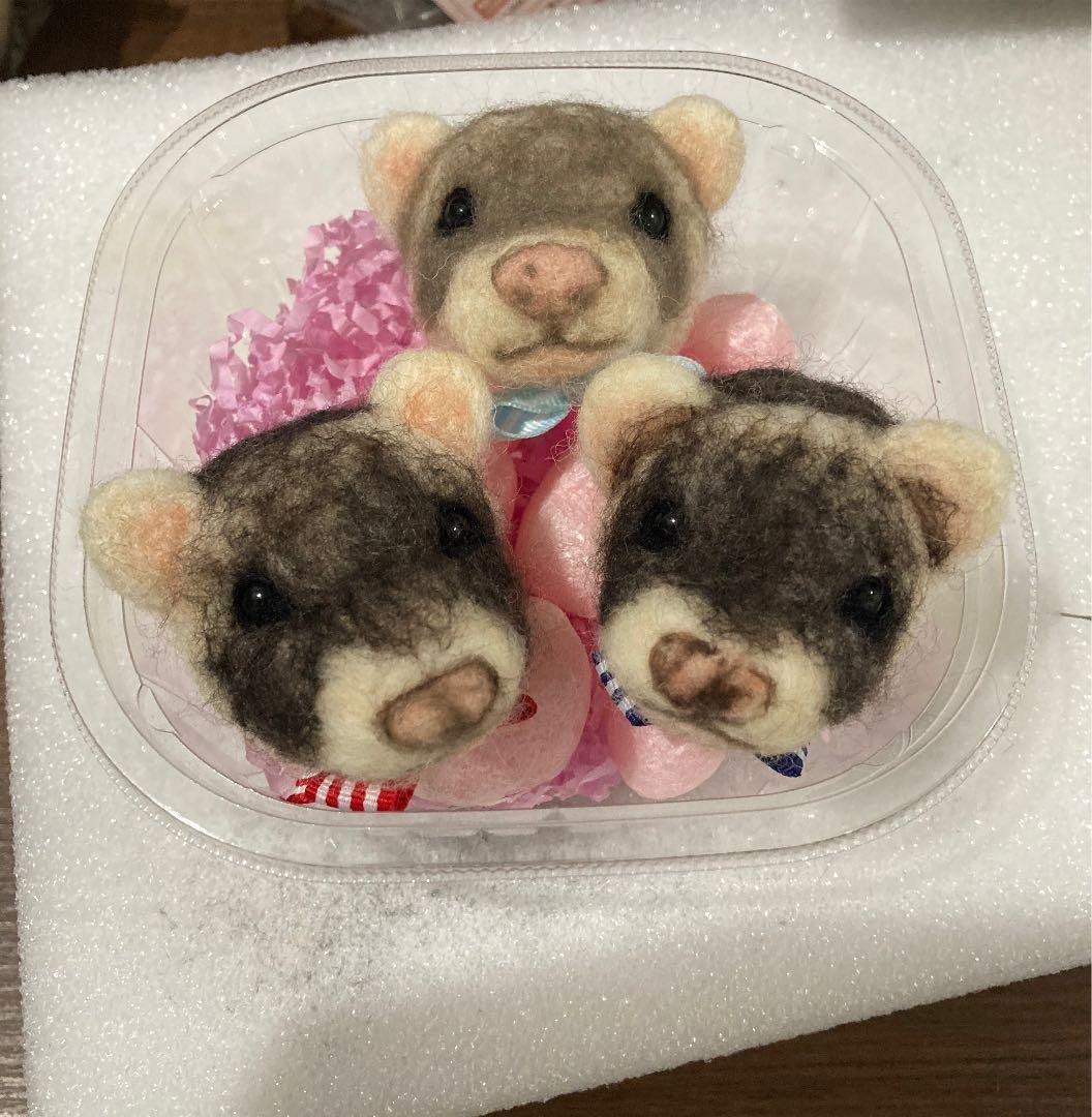 はるぽんぬ様　羊毛フェルトストラップ