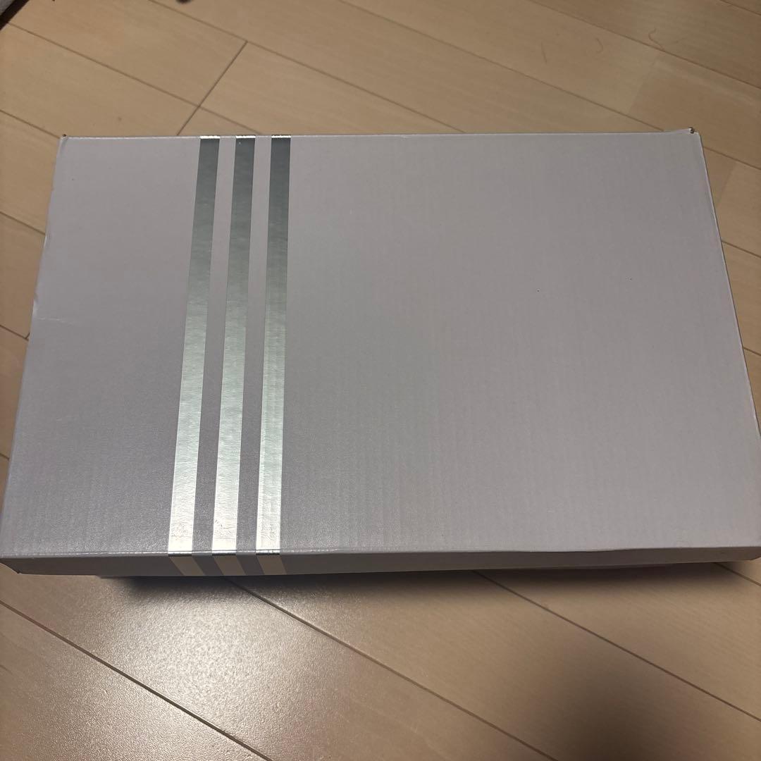 adidas Harden Volume 8 (ハーデン8)