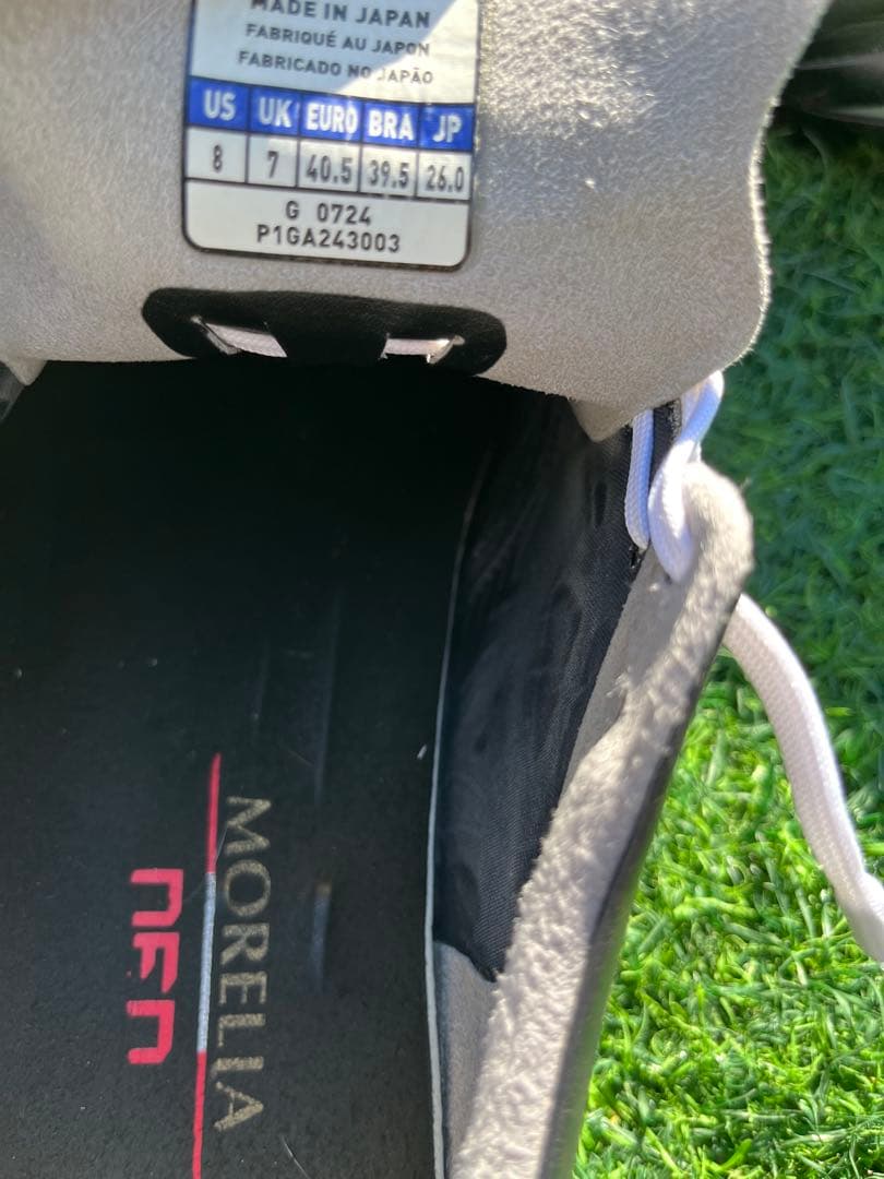 ミズノ　モレリアネオ4