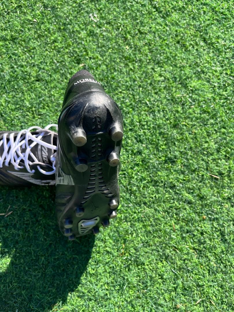 ミズノ　モレリアネオ4
