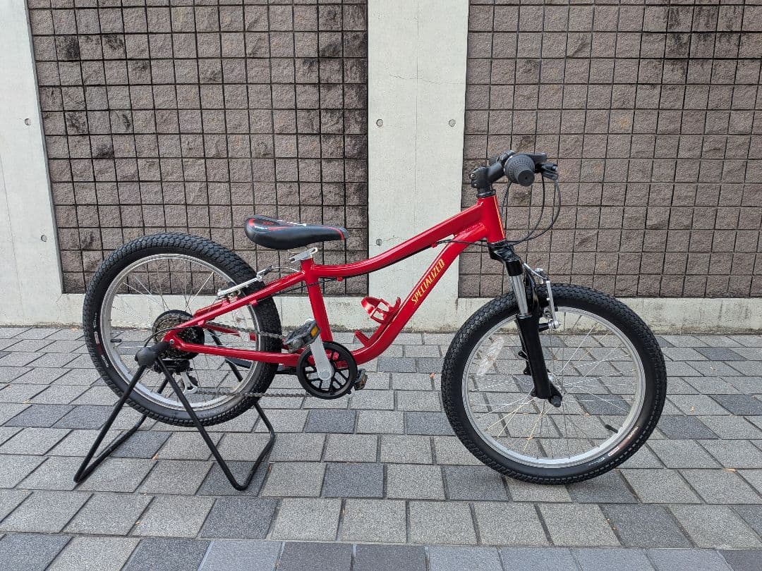 スペシャライズド　ホットロック20インチ　6速