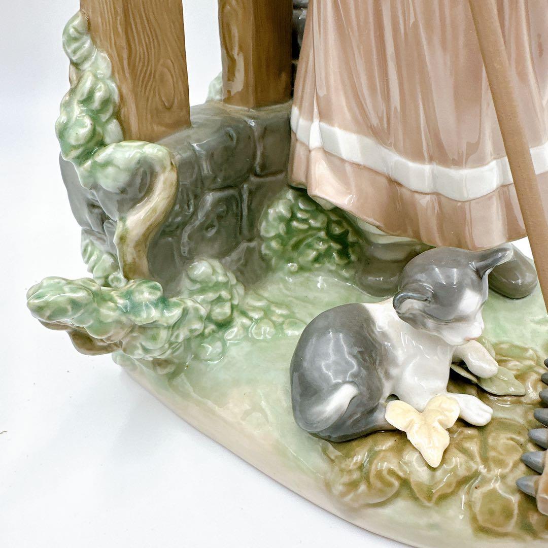 絶版 激レア♡リヤドロ♡ 秋の掃除 LLADRO 少女 猫 フィギュリン