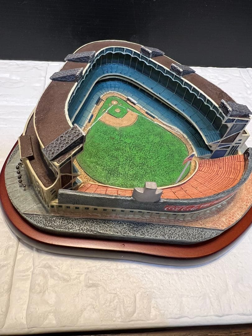 Danbury Mint社製スタジアムコレクション旧ヤンキースタジアム