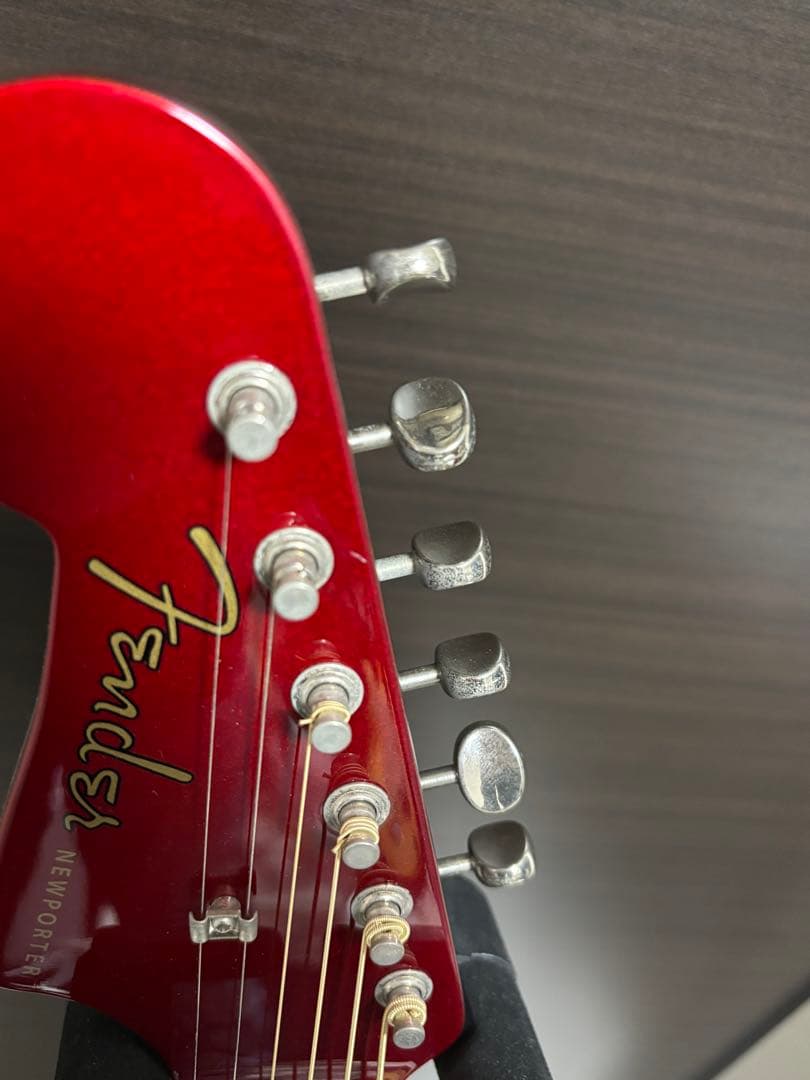 Fender Newporter Player Left-Hand ギグバッグ付