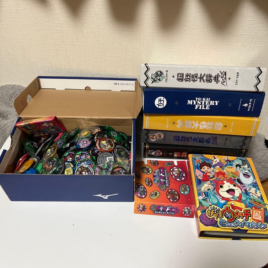 妖怪ウォッチ 妖怪メダル 妖怪大辞典 まとめ売り 大量 ファイル グッズ