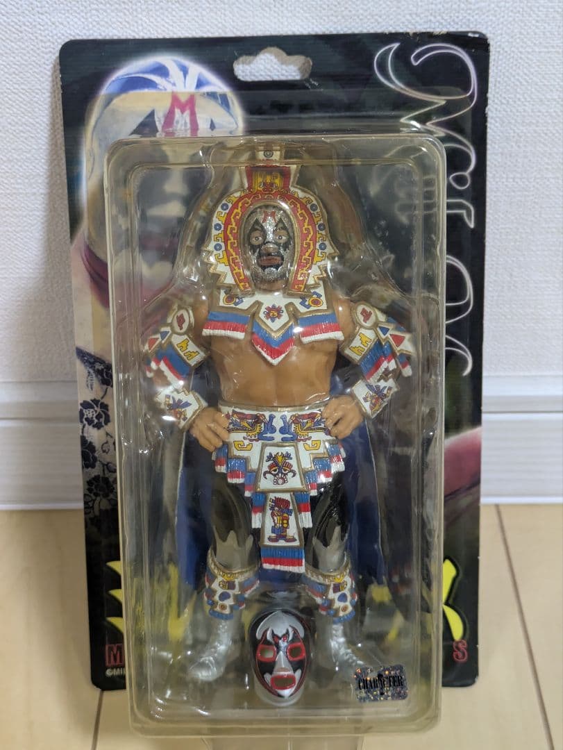 未開封品　ミル・マスカラス フィギュア マスク付き　プロレス