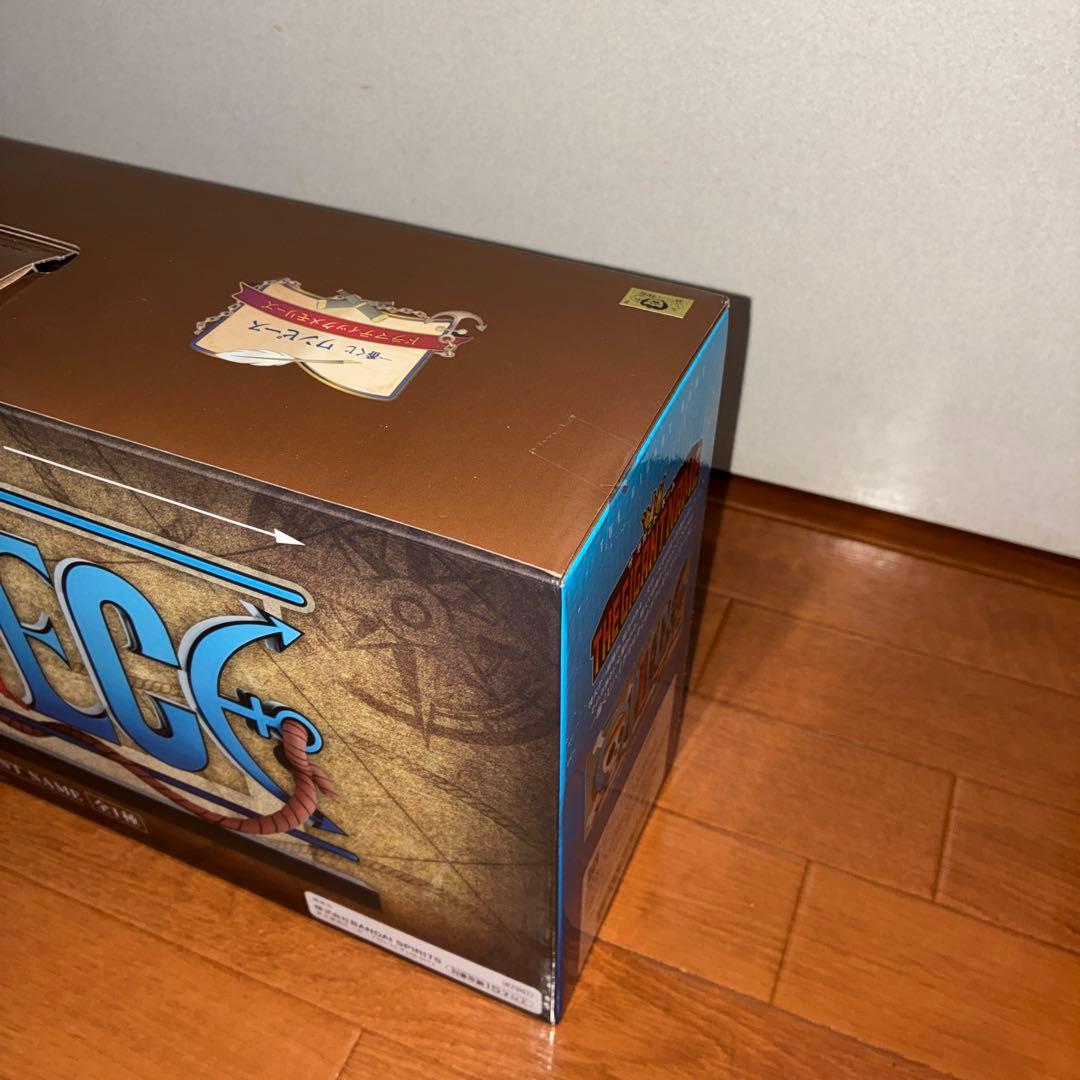 ワンピース　一番くじ　gigant name D賞　ロゴフィギュア　即日発送