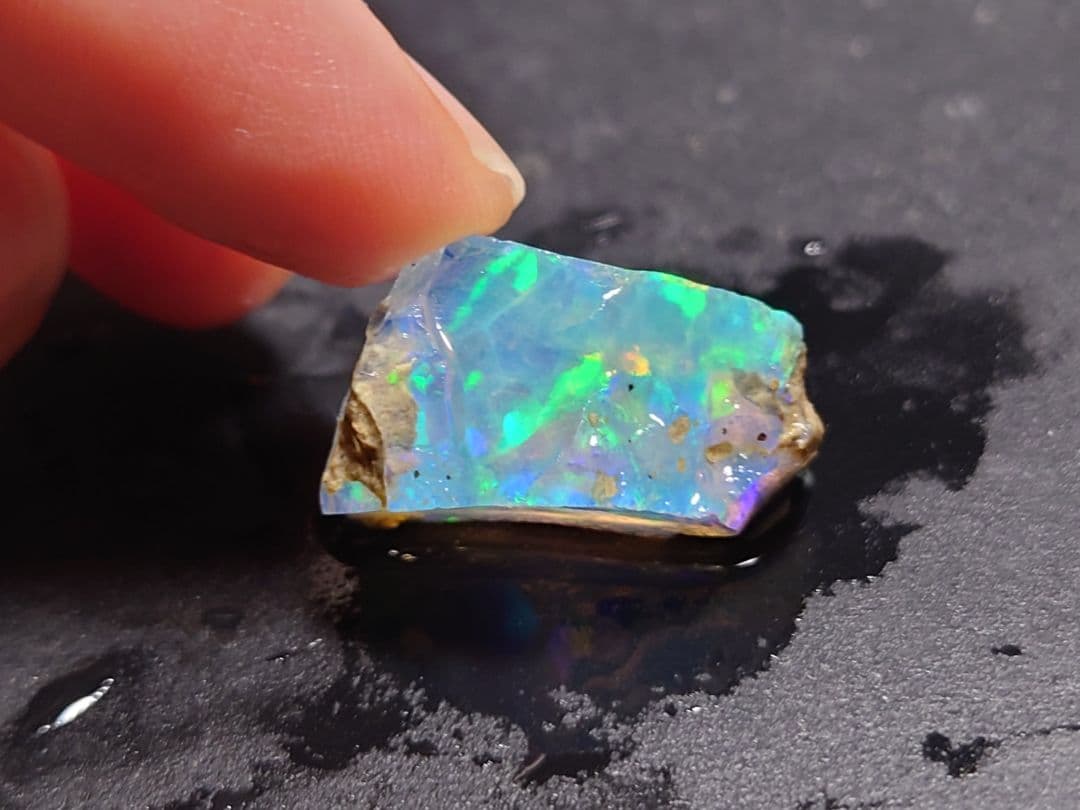 エチオピアウェロ産　チョーク　オパール　原石　鉱物標本