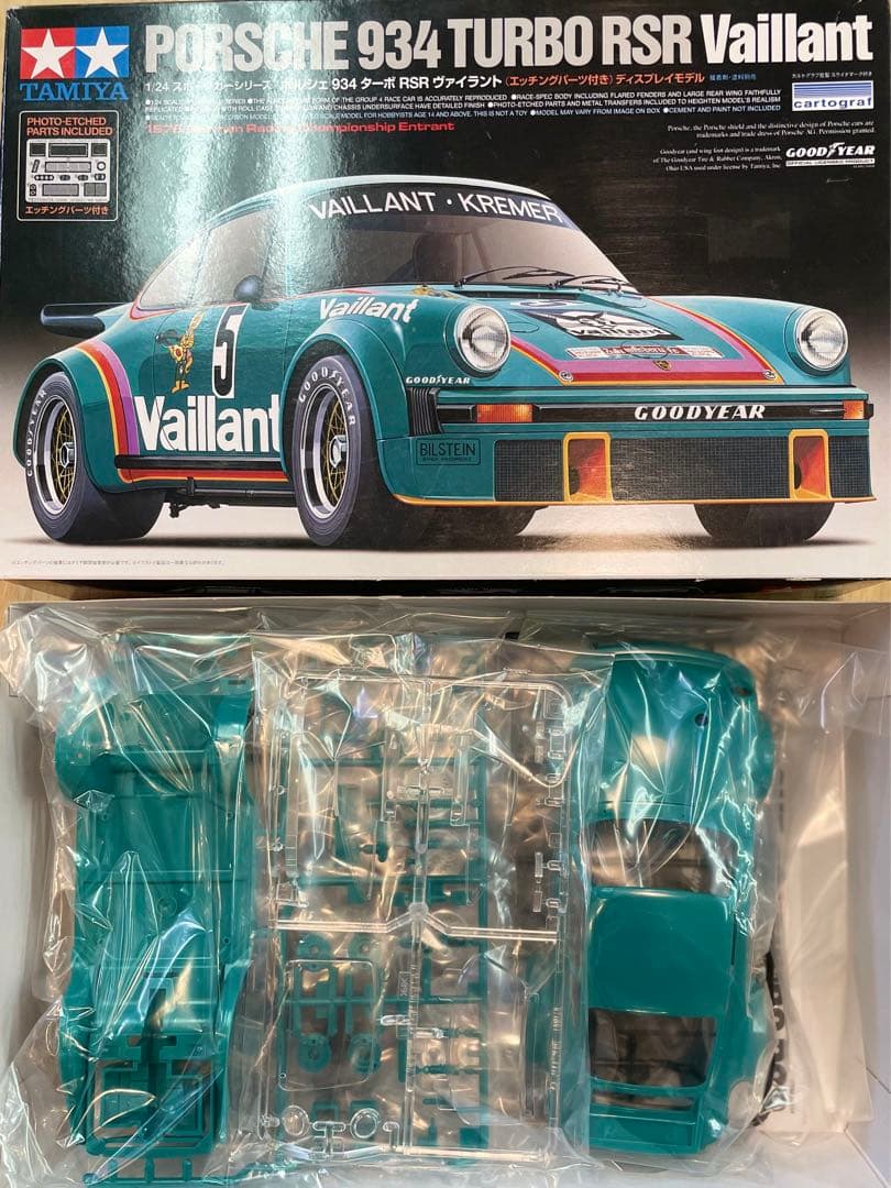 【未組立】タミヤ 1/24 ポルシェ 934 ターボ RSR ヴァイラント